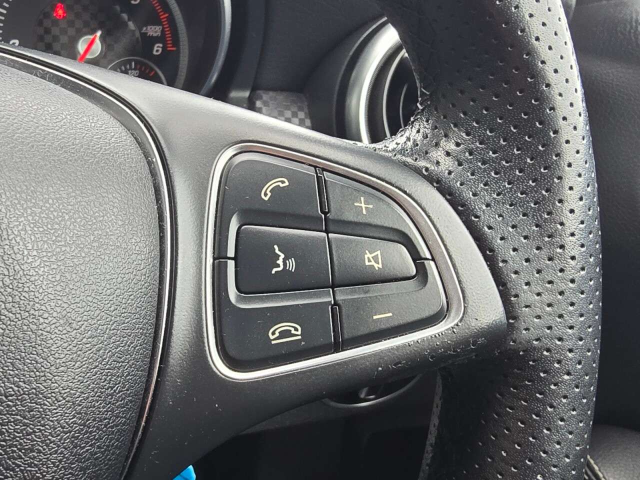 2016 MERCEDES-BENZ A-CLASS 2016 MERCEDES-BENZ A-CLASS