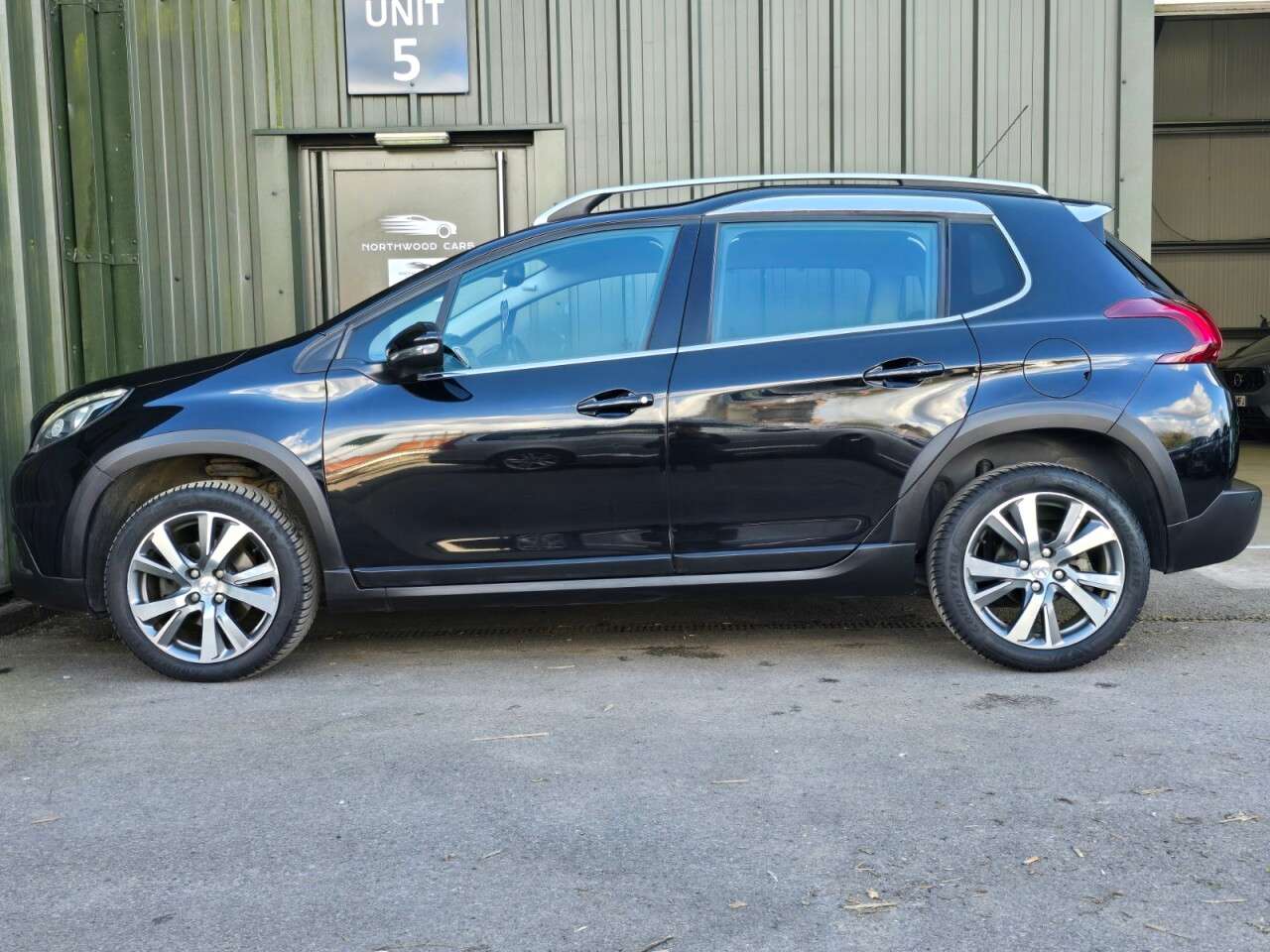 2018 PEUGEOT 2008 2018 PEUGEOT 2008