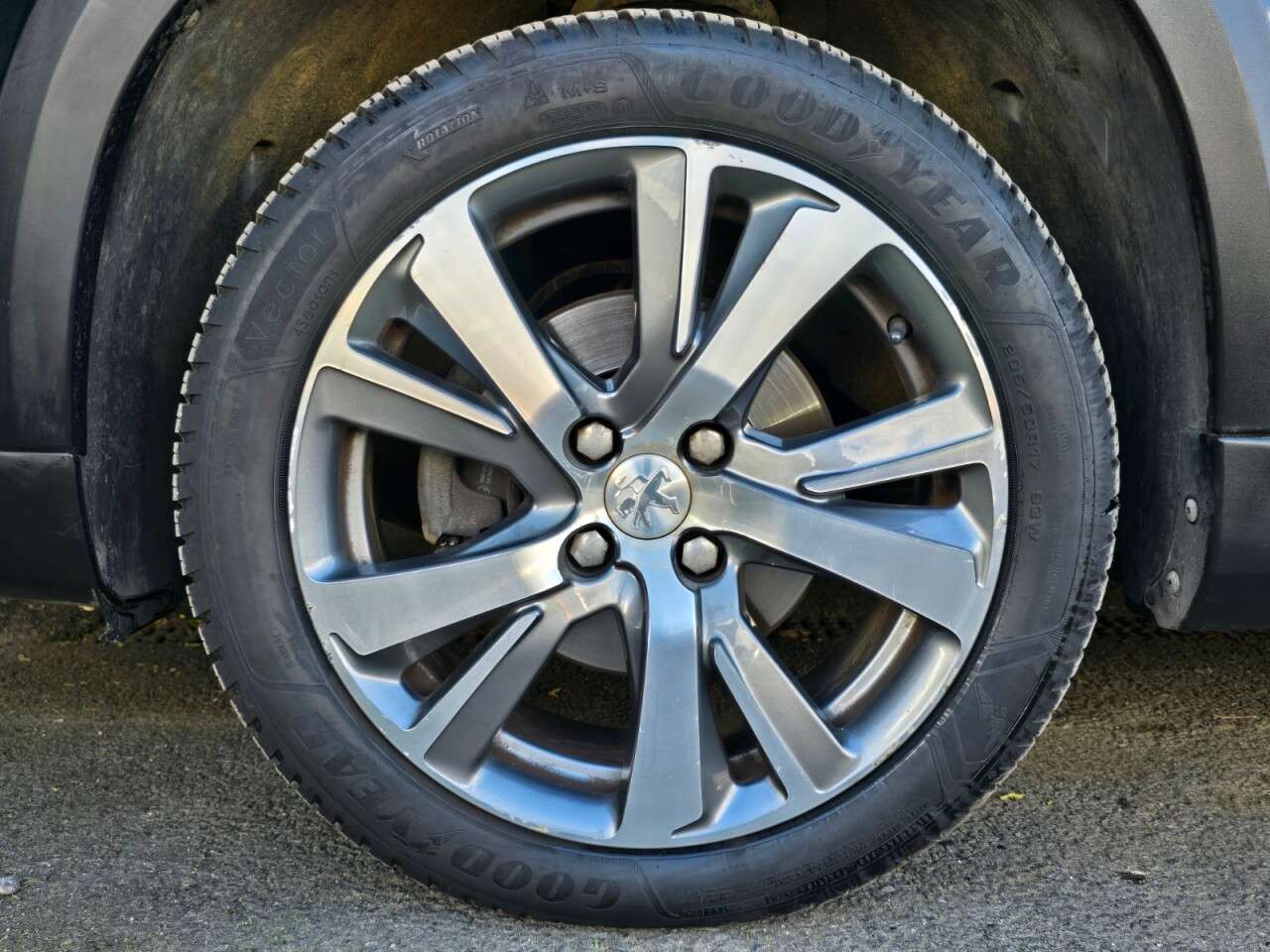 2018 PEUGEOT 2008 2018 PEUGEOT 2008