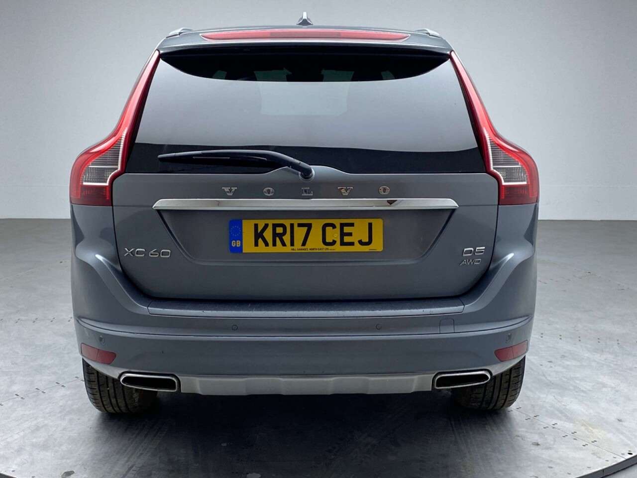 2017 VOLVO XC60 2017 VOLVO XC60