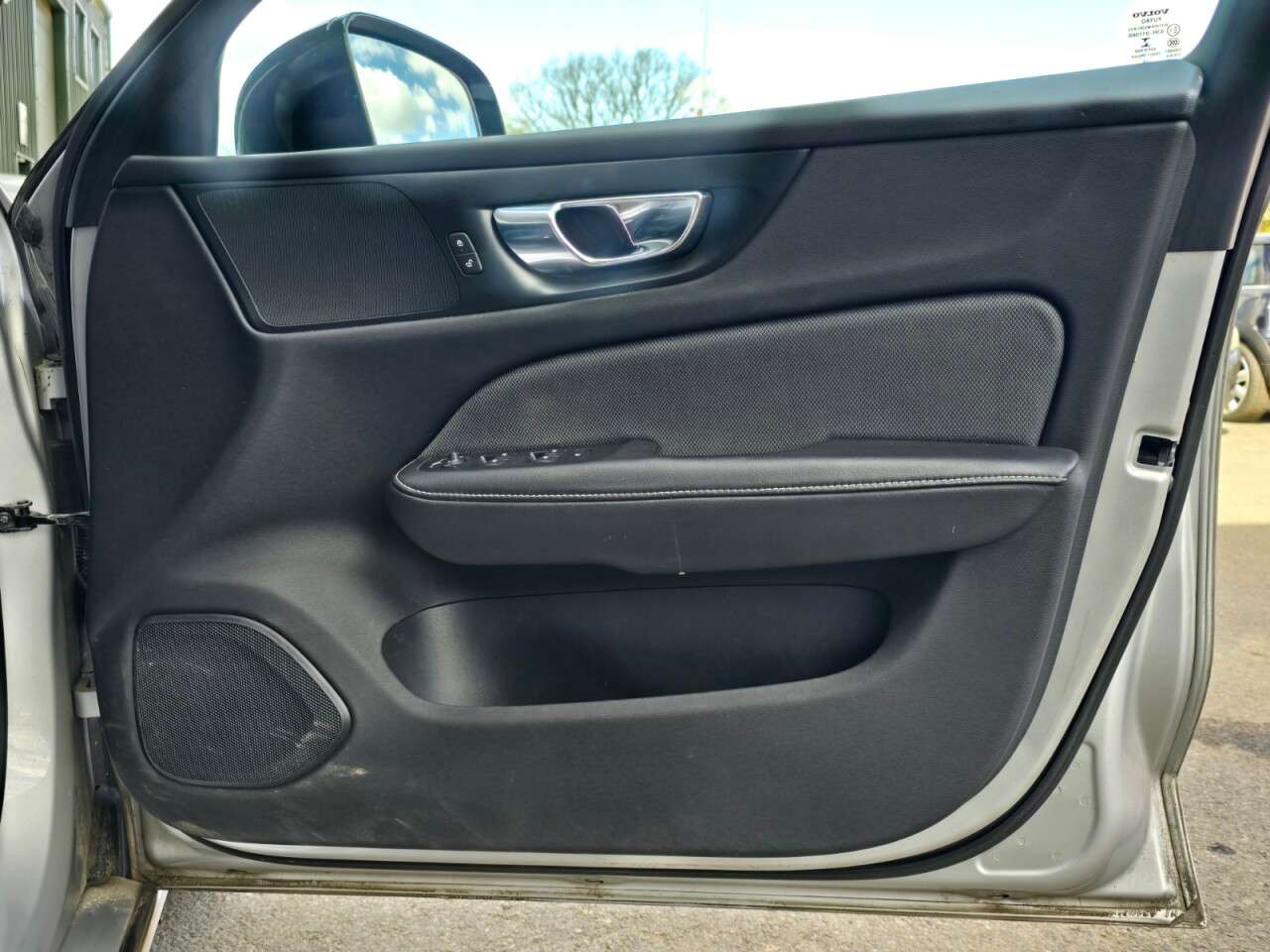 2019 VOLVO V60 2019 VOLVO V60