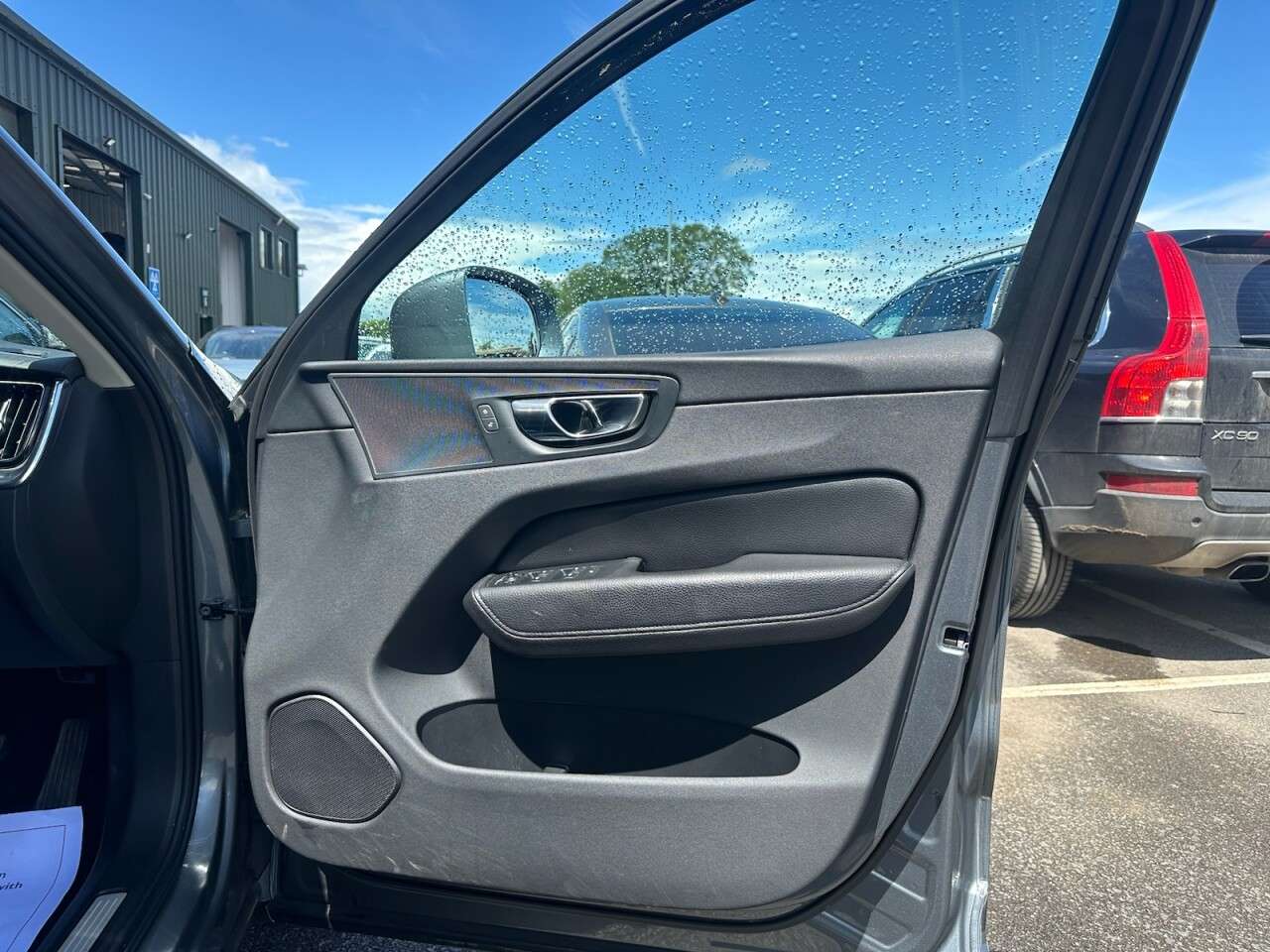 2018 VOLVO XC60 2018 VOLVO XC60