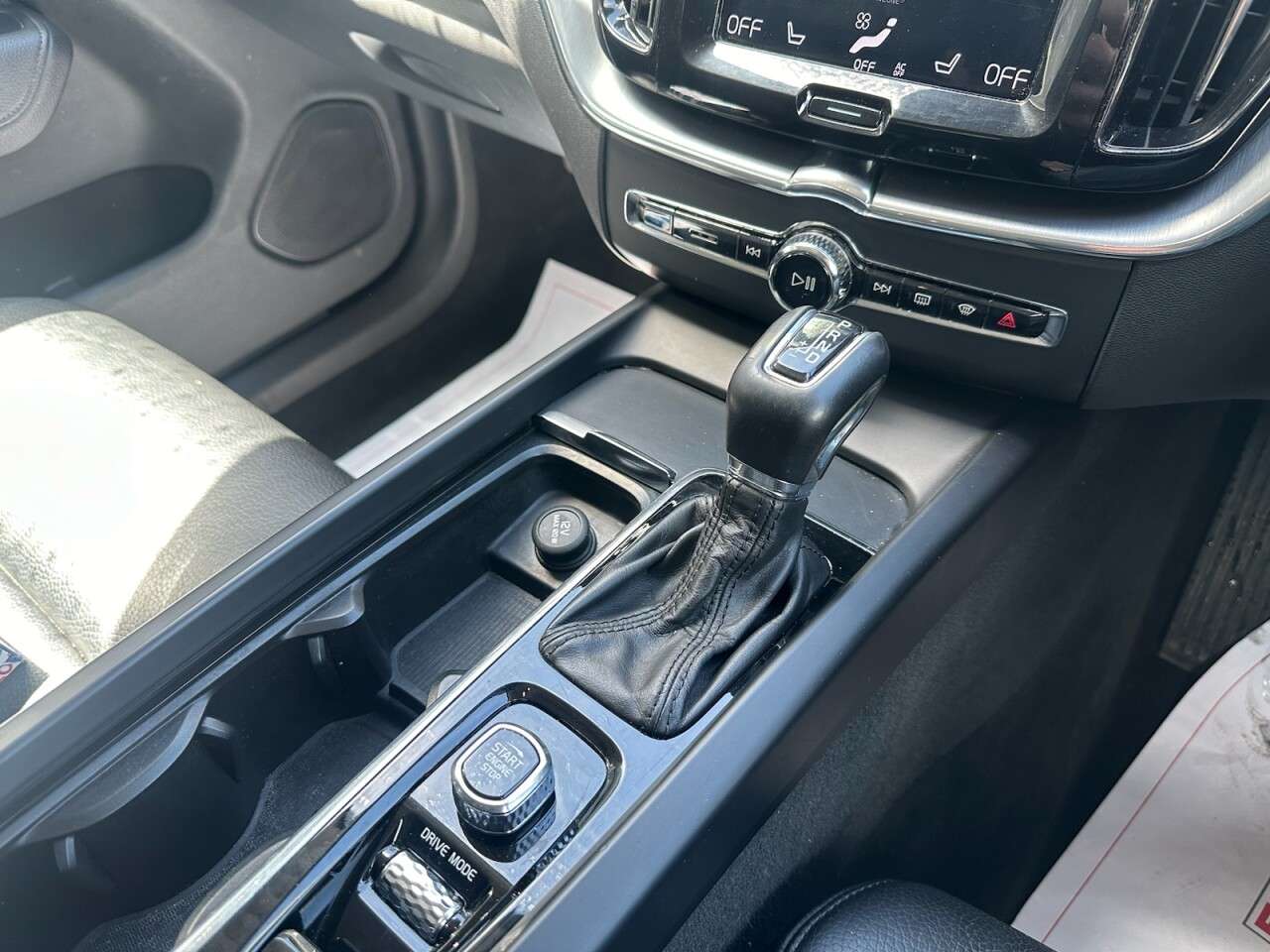 2018 VOLVO XC60 2018 VOLVO XC60