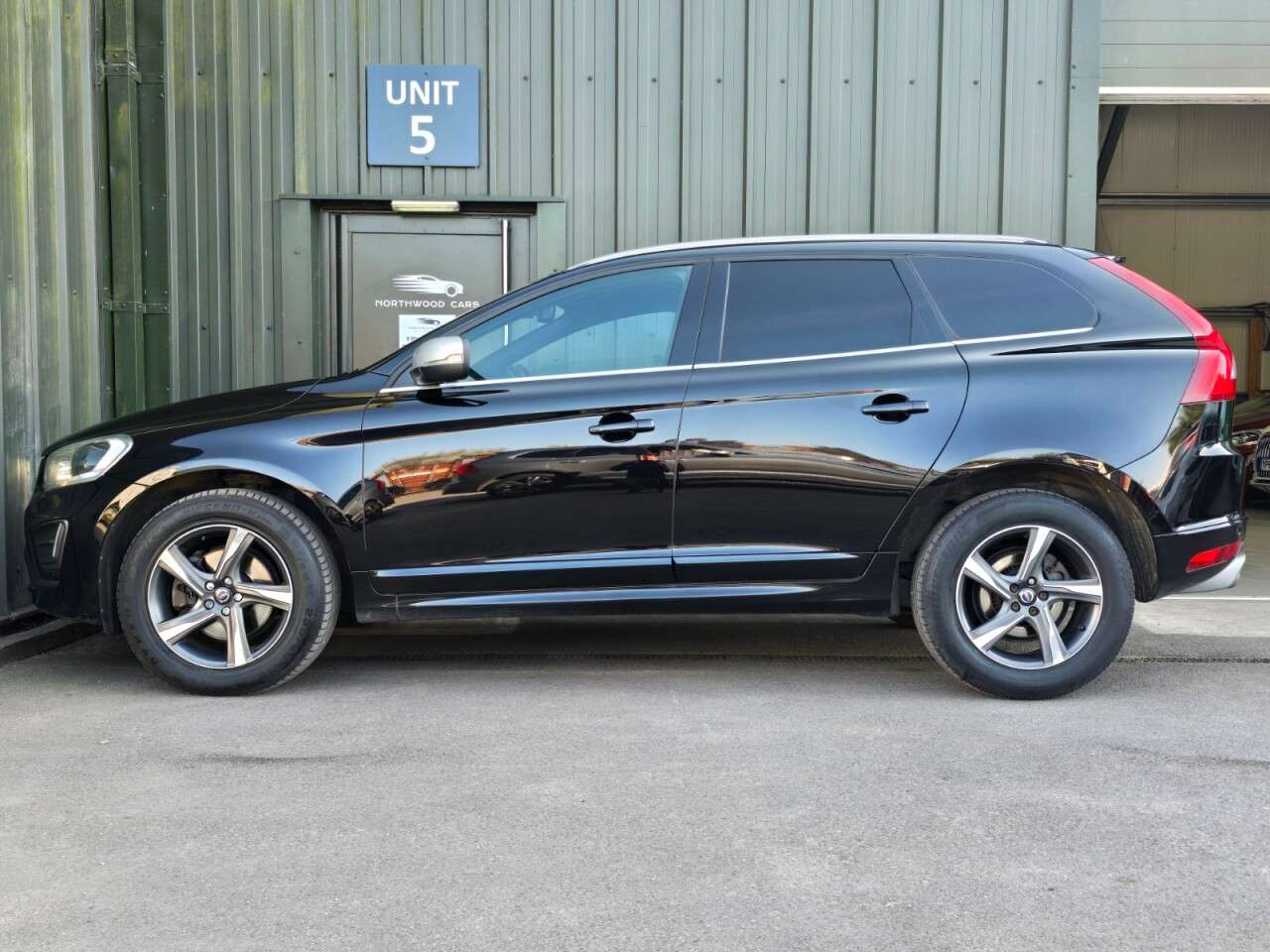 2015 VOLVO XC60 2015 VOLVO XC60
