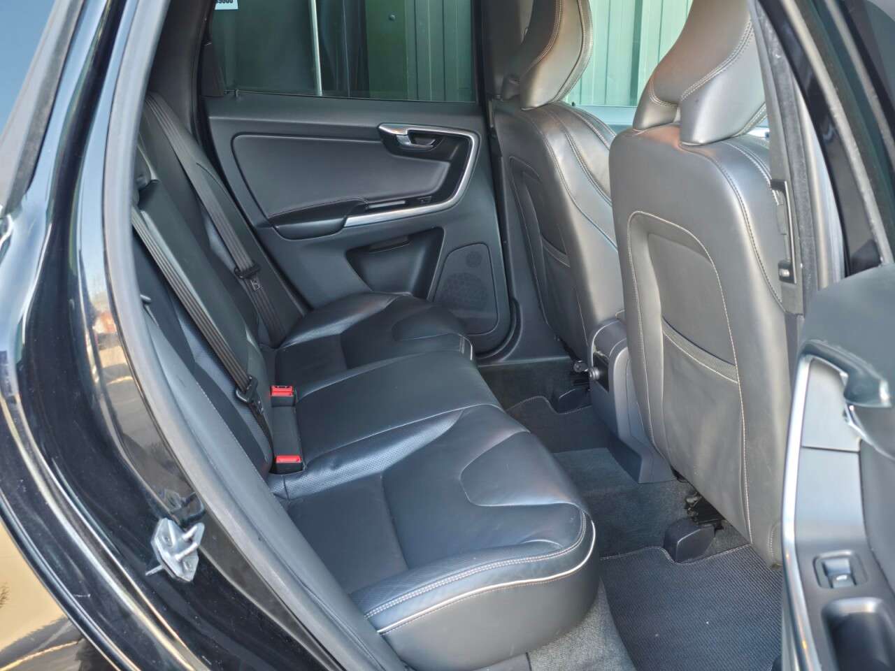 2015 VOLVO XC60 2015 VOLVO XC60
