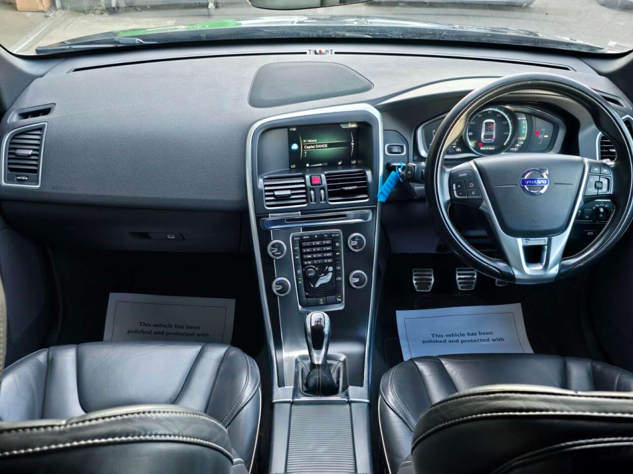2015 VOLVO XC60 2015 VOLVO XC60