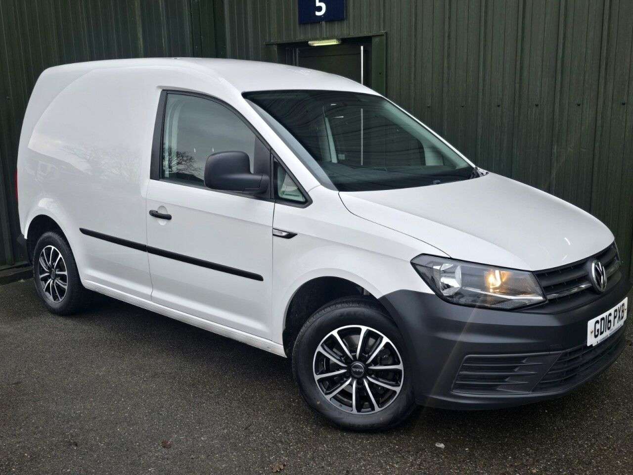 A 2016 VOLKSWAGEN CADDY 2.0 TDI C20 BlueMotion Tech Startline Panel Van 5dr Diesel Manual SWB Euro A 2016 VOLKSWAGEN CADDY 2.0 TDI C20 BlueMotion Tech Startline Panel Van 5dr Diesel Manual SWB Euro