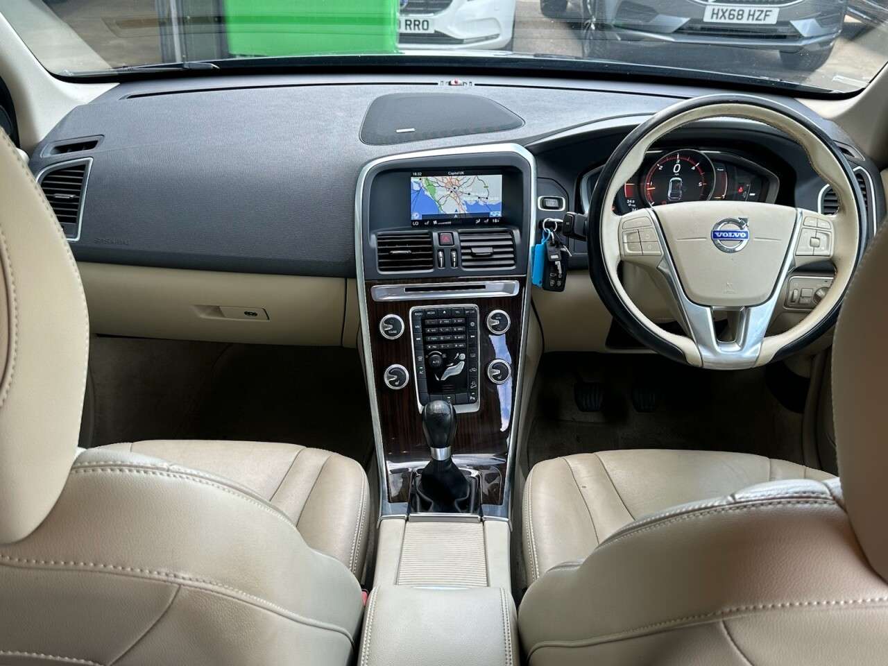 2014 VOLVO XC60 2014 VOLVO XC60