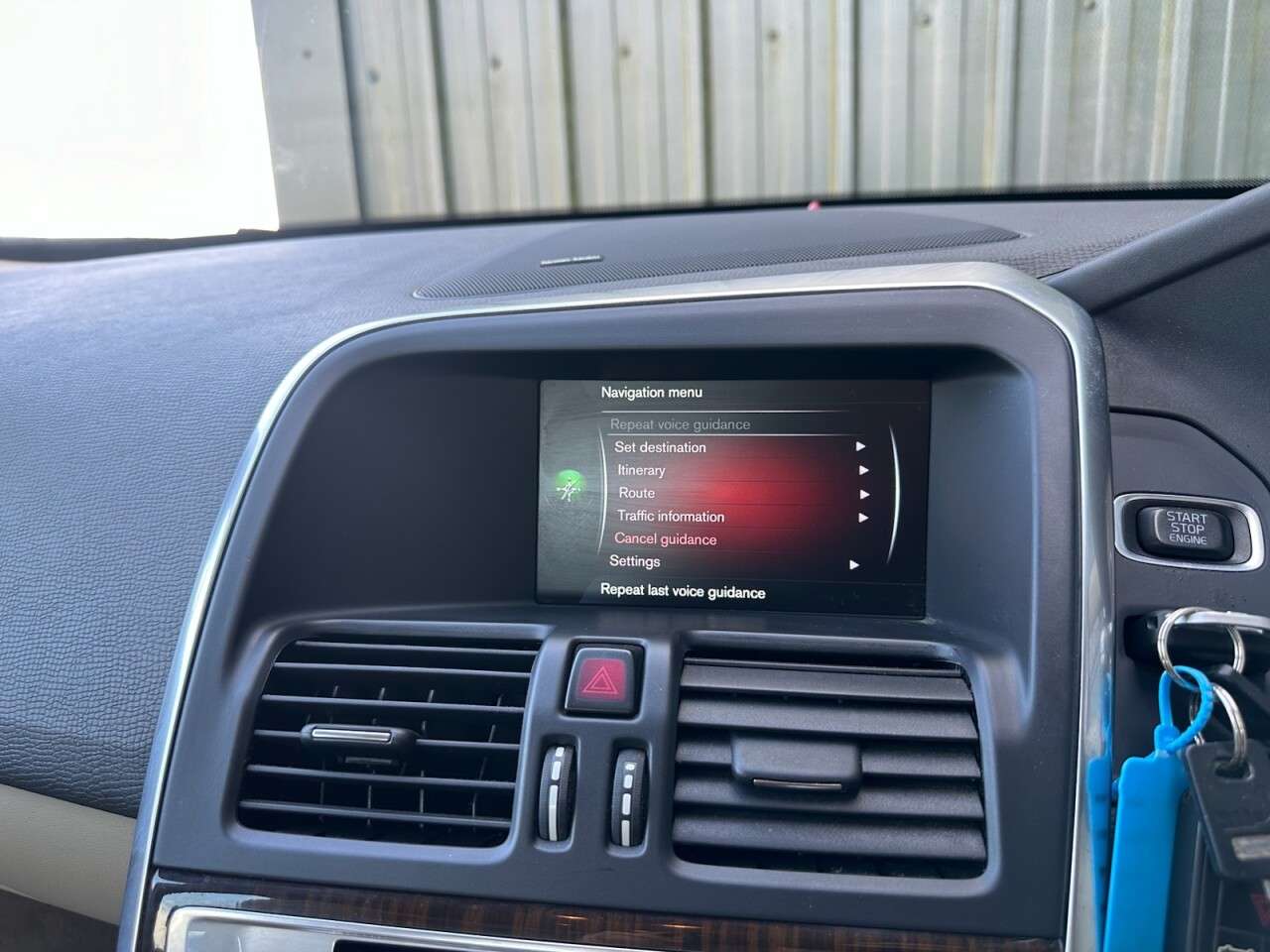2014 VOLVO XC60 2014 VOLVO XC60