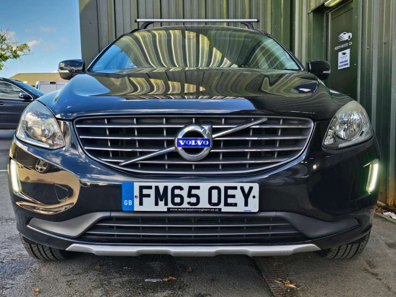 A 2016 VOLVO XC60 2.0 D4 SE Nav SUV 5dr Diesel Manual Euro 6 (s/s) (190 ps) FSH - 2 Keys - Gr A 2016 VOLVO XC60 2.0 D4 SE Nav SUV 5dr Diesel Manual Euro 6 (s/s) (190 ps) FSH - 2 Keys - Gr