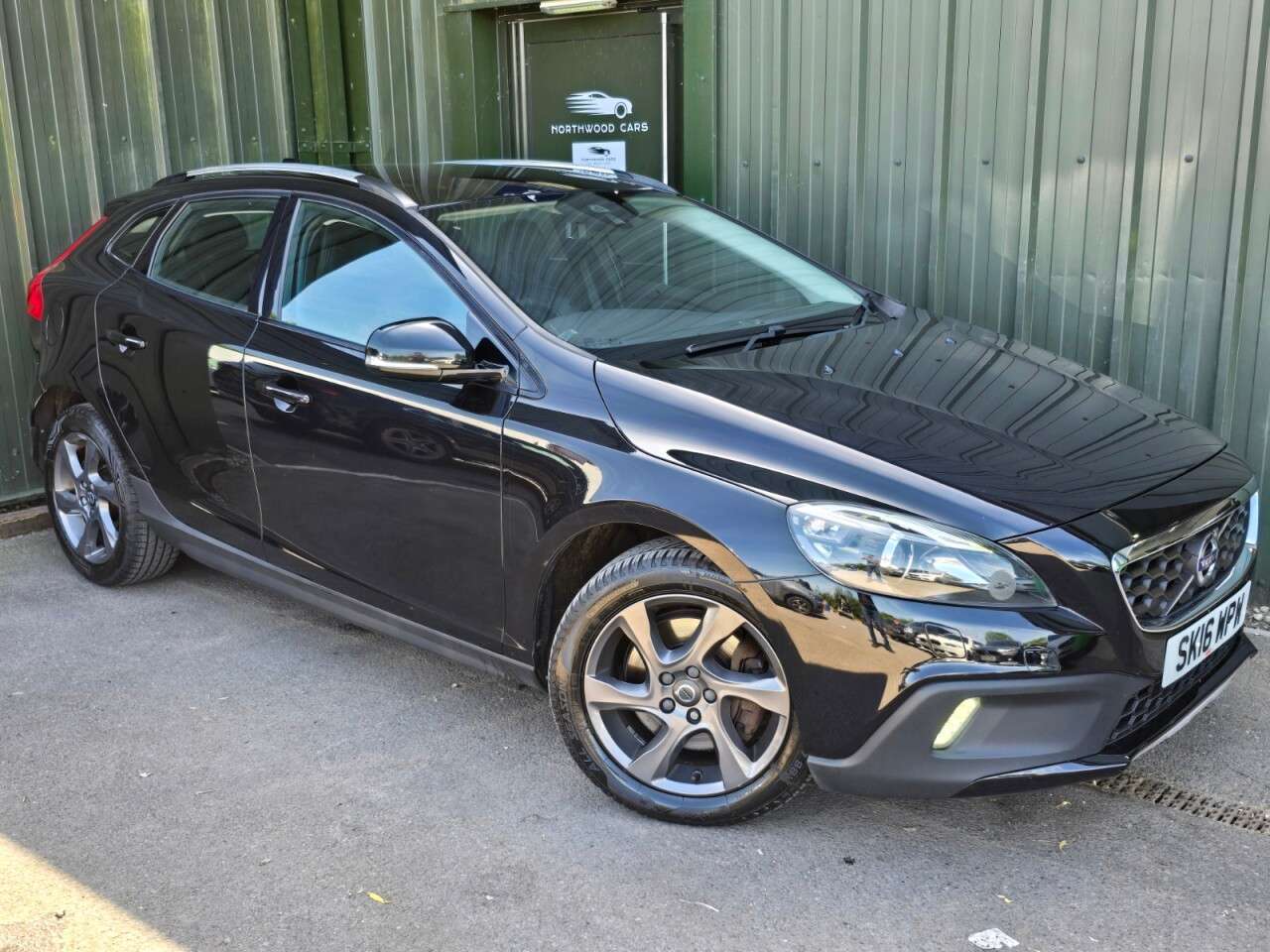 2016 VOLVO V40 CROSS COUNTRY 2016 VOLVO V40 CROSS COUNTRY