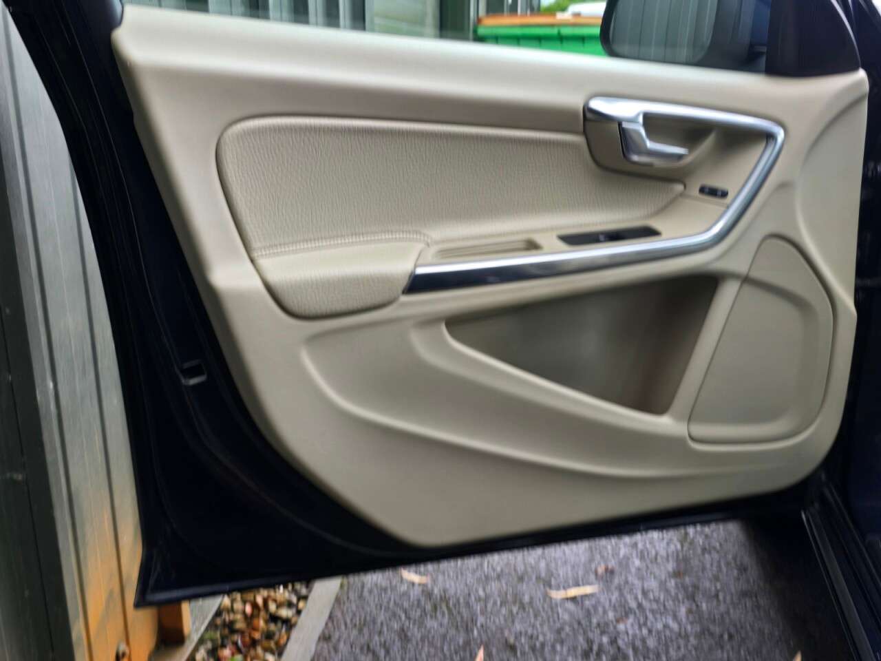 2013 VOLVO V60 2013 VOLVO V60