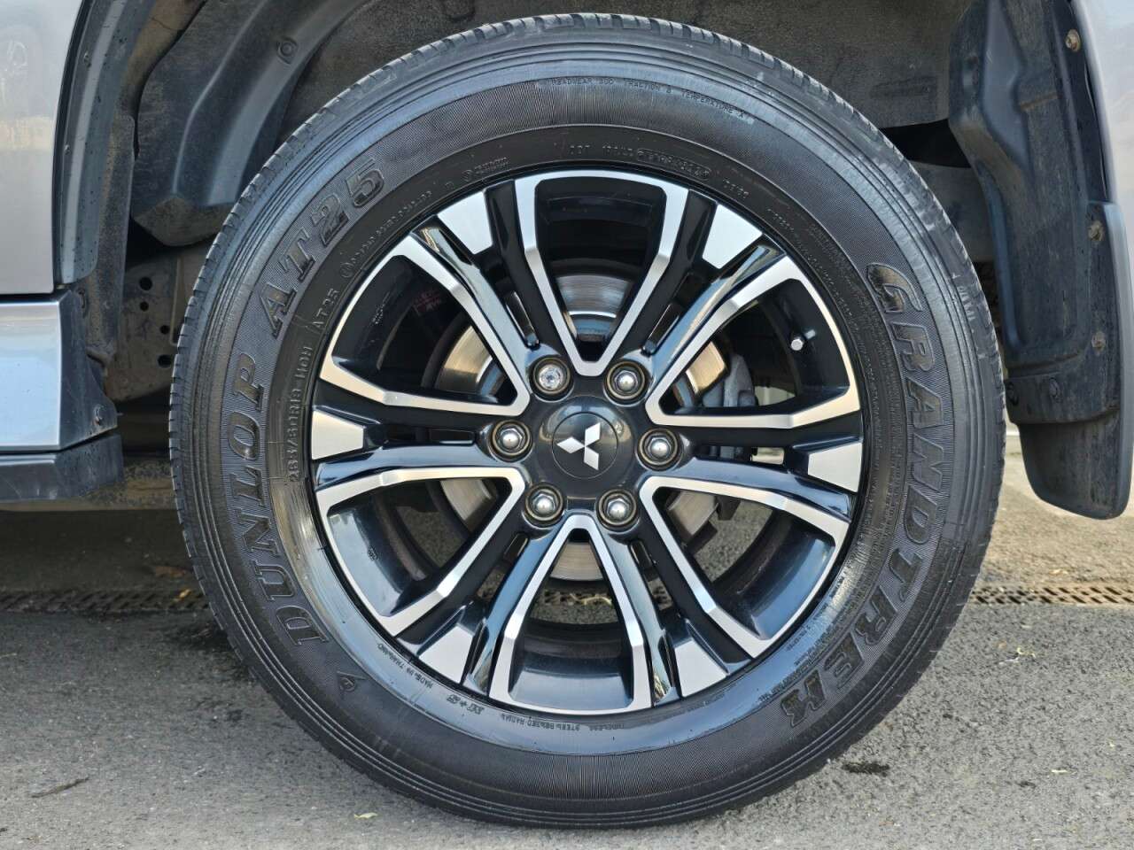 2019 MITSUBISHI SHOGUN SPORT 2019 MITSUBISHI SHOGUN SPORT
