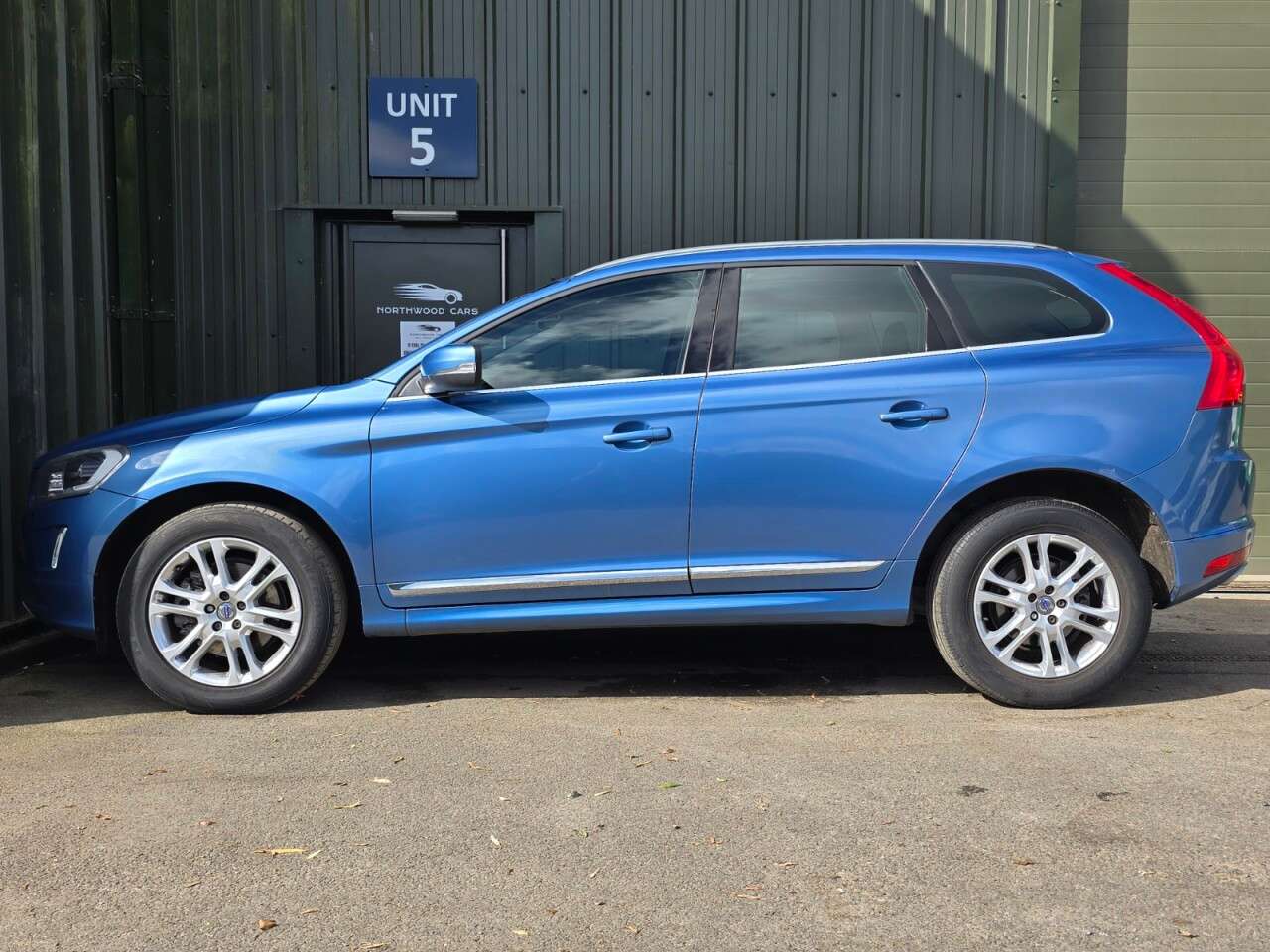 2016 VOLVO XC60 2016 VOLVO XC60