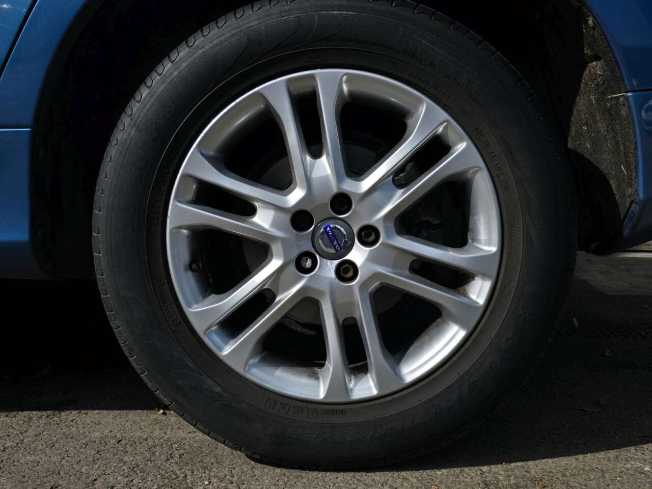 2016 VOLVO XC60 2016 VOLVO XC60