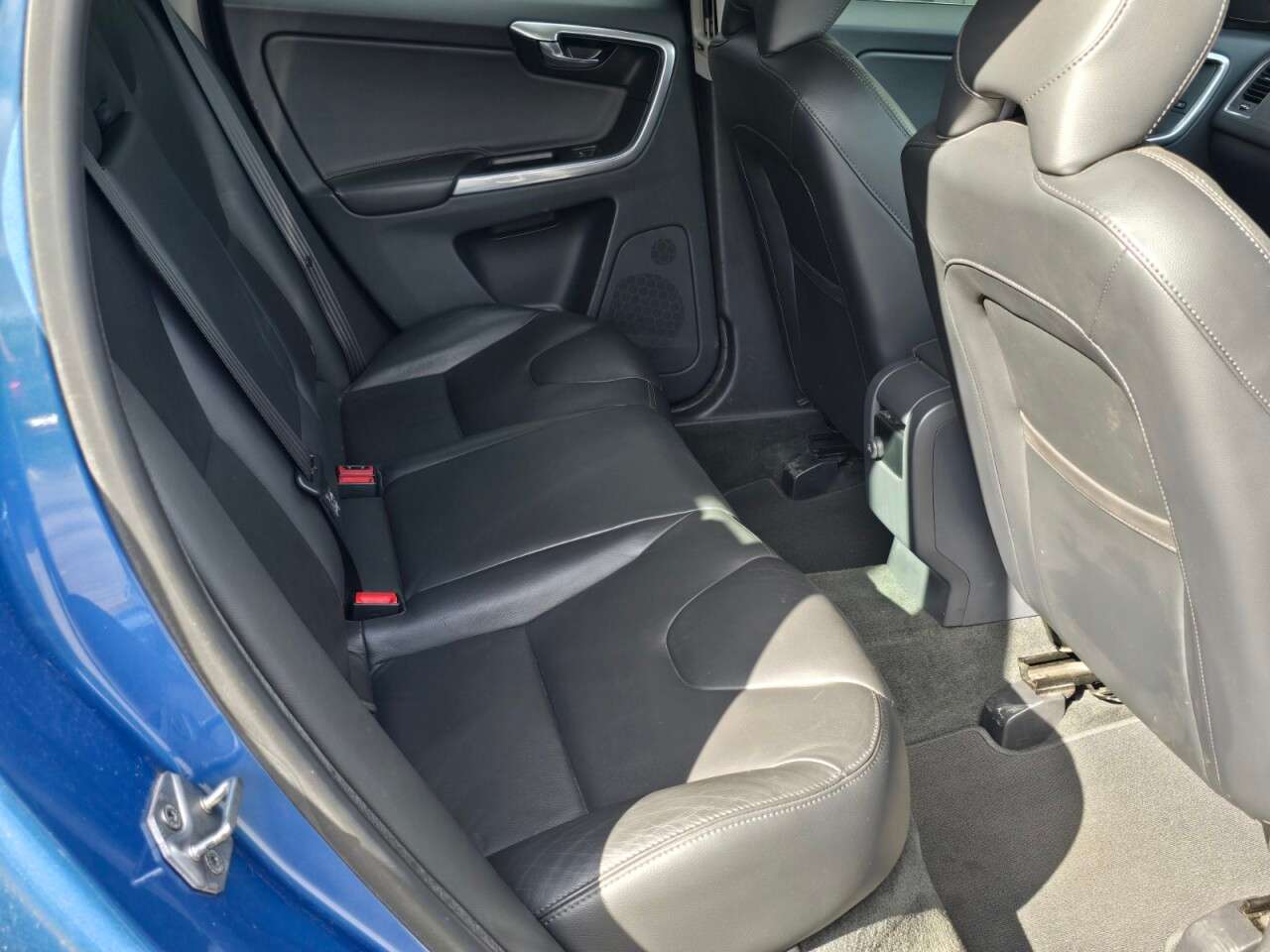 2016 VOLVO XC60 2016 VOLVO XC60