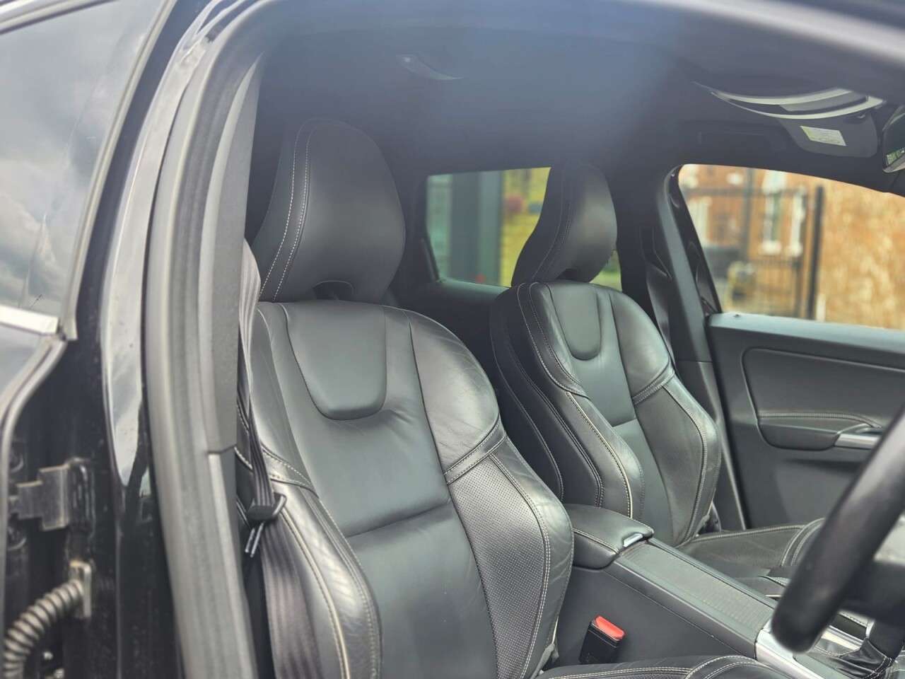 2017 VOLVO XC60 2017 VOLVO XC60