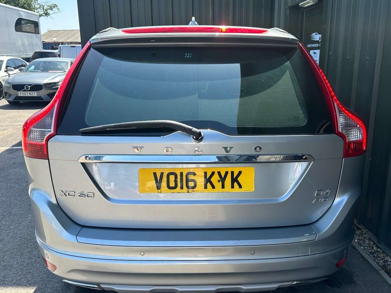2016 VOLVO XC60 2016 VOLVO XC60