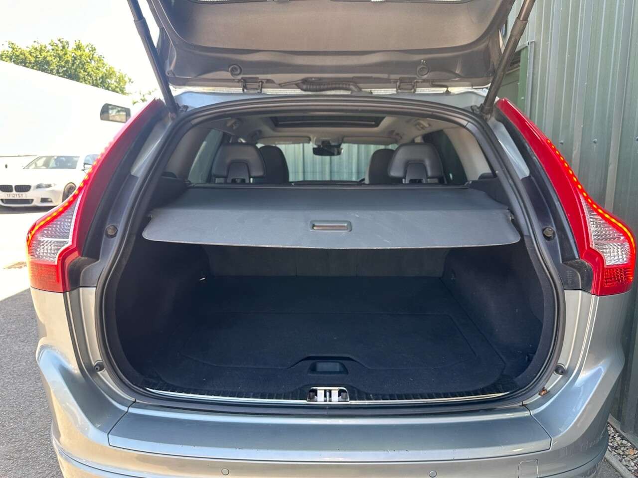2016 VOLVO XC60 2016 VOLVO XC60