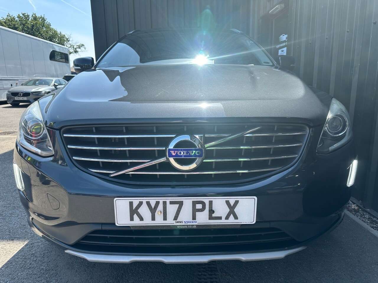 A 2017 VOLVO XC60 2.0 D4 SE Lux Nav SUV 5dr Diesel Auto Euro 6 (s/s) (190 ps) Heated seats - A 2017 VOLVO XC60 2.0 D4 SE Lux Nav SUV 5dr Diesel Auto Euro 6 (s/s) (190 ps) Heated seats -