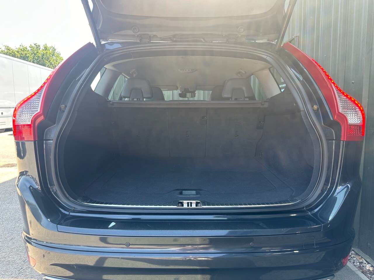 2017 VOLVO XC60 2017 VOLVO XC60
