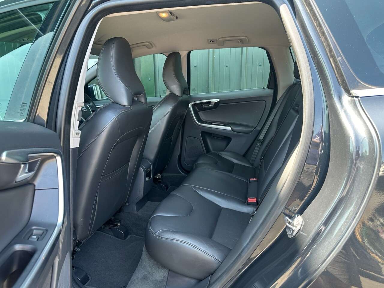 2017 VOLVO XC60 2017 VOLVO XC60