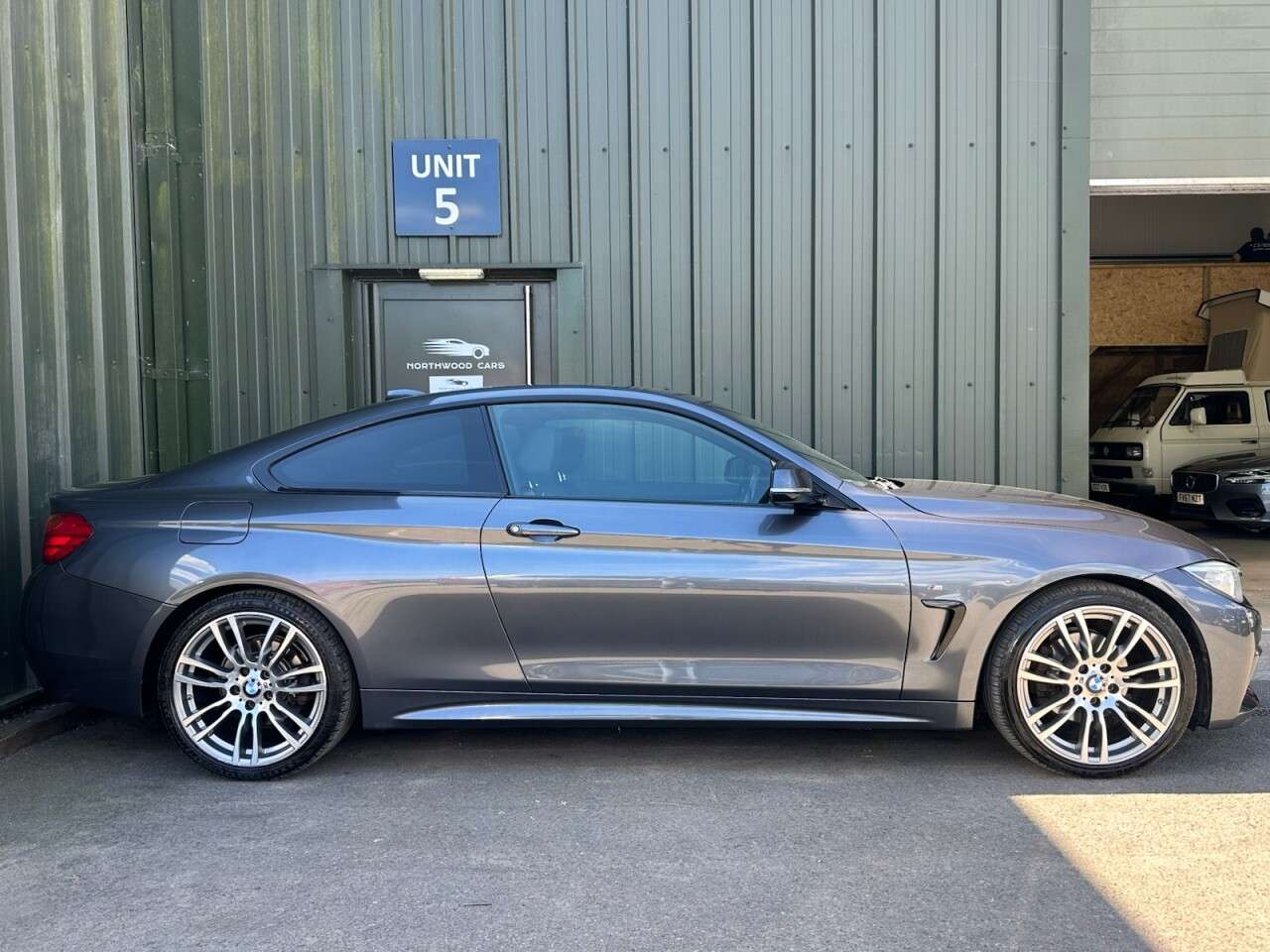 A 2014 BMW 4 SERIES 2.0 420d M Sport Coupe 2dr Diesel Auto Euro 6 (s/s) (184 ps) Pro Nav - Park A 2014 BMW 4 SERIES 2.0 420d M Sport Coupe 2dr Diesel Auto Euro 6 (s/s) (184 ps) Pro Nav - Park