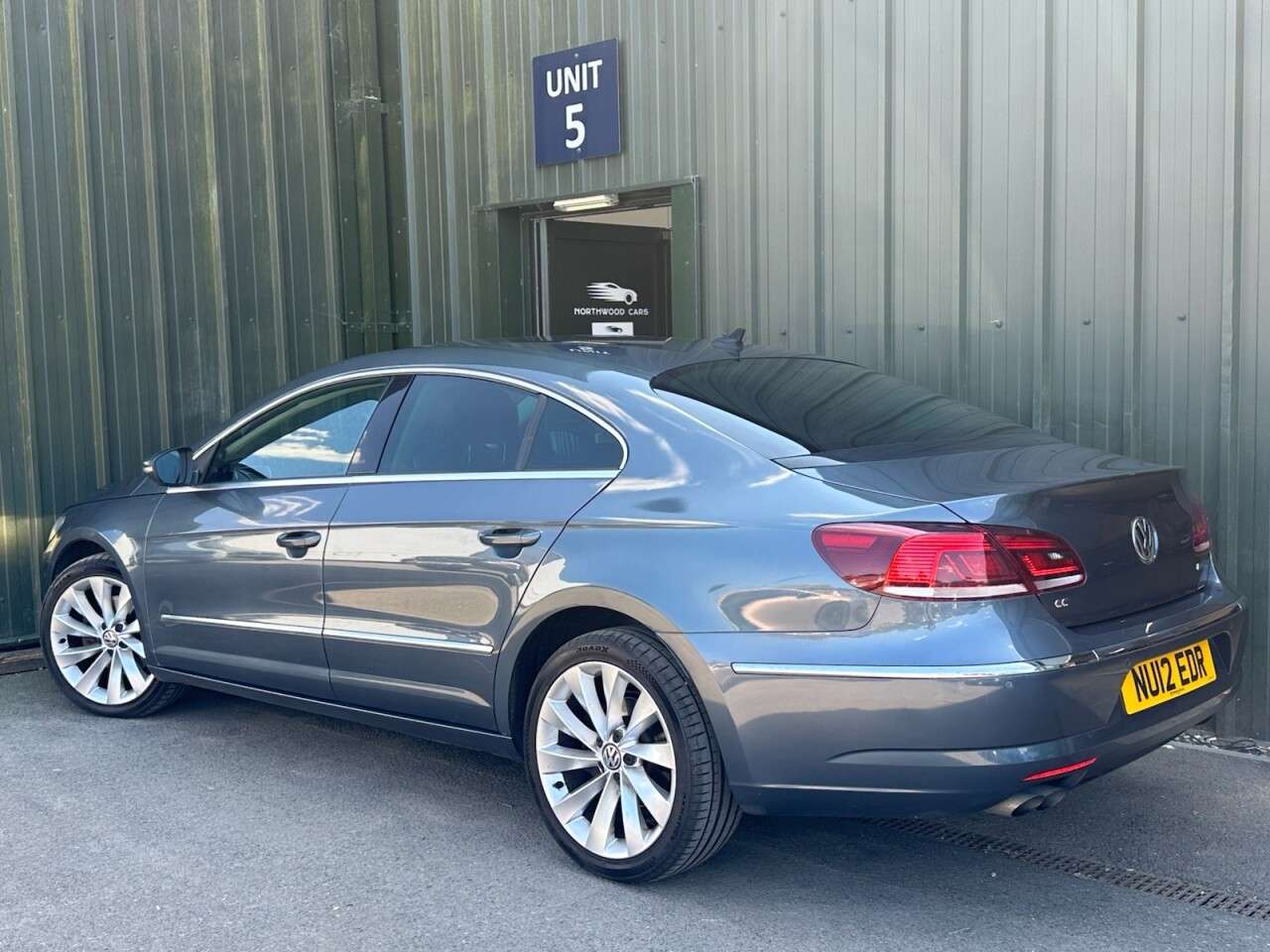 A 2012 VOLKSWAGEN CC 2.0 TDI BlueMotion Tech GT Saloon 4dr Diesel Manual Euro 5 (s/s) (170 ps) 2 A 2012 VOLKSWAGEN CC 2.0 TDI BlueMotion Tech GT Saloon 4dr Diesel Manual Euro 5 (s/s) (170 ps) 2