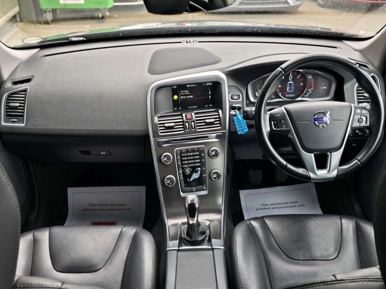 2015 VOLVO XC60 2015 VOLVO XC60