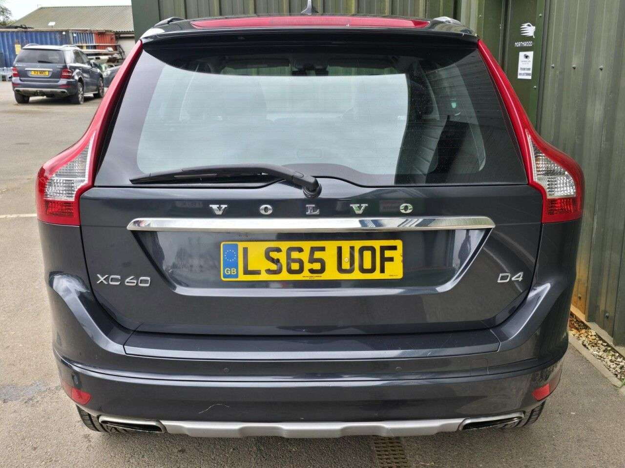 2015 VOLVO XC60 2015 VOLVO XC60
