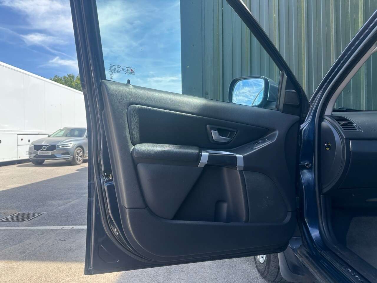 2014 VOLVO XC90 2014 VOLVO XC90