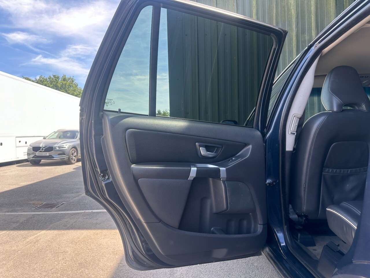 2014 VOLVO XC90 2014 VOLVO XC90