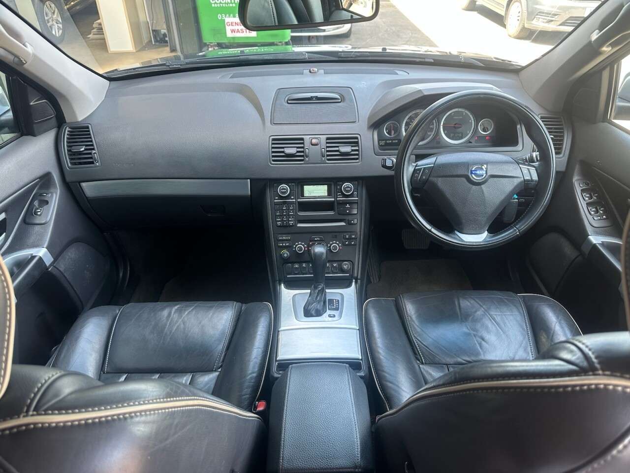 2014 VOLVO XC90 2014 VOLVO XC90