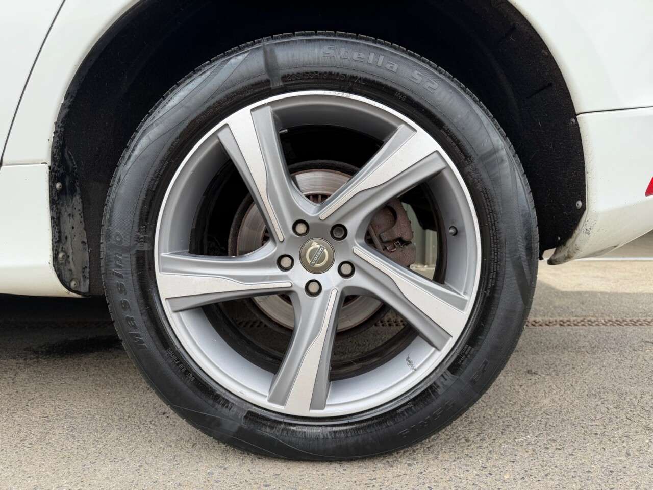 2014 VOLVO XC60 2014 VOLVO XC60