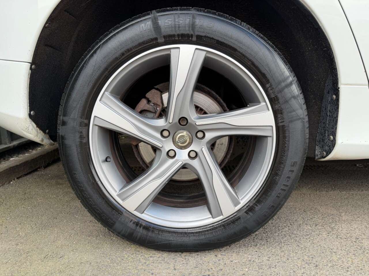 2014 VOLVO XC60 2014 VOLVO XC60