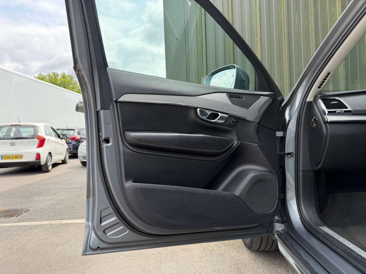 2015 VOLVO XC90 2015 VOLVO XC90
