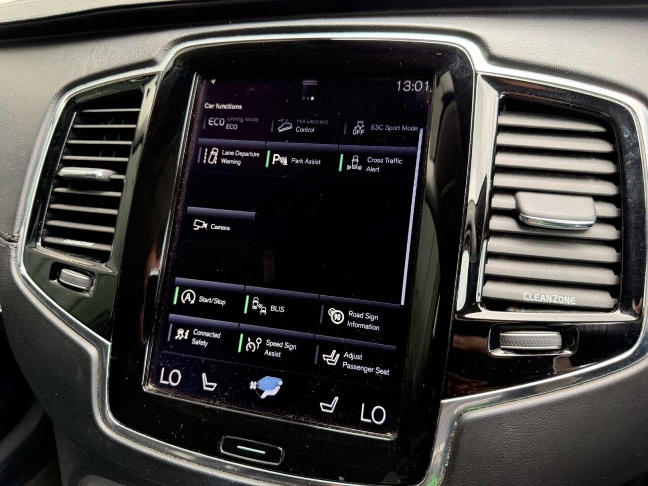 2015 VOLVO XC90 2015 VOLVO XC90