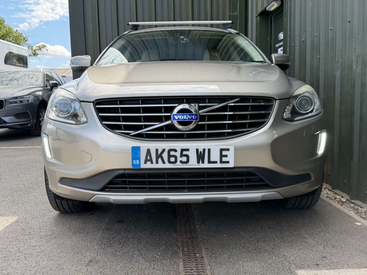 2015 VOLVO XC60 2015 VOLVO XC60