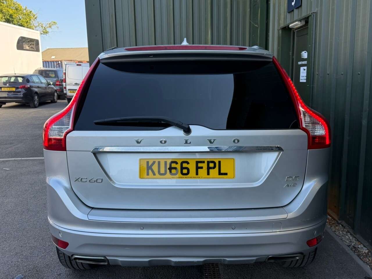 2016 VOLVO XC60 2016 VOLVO XC60
