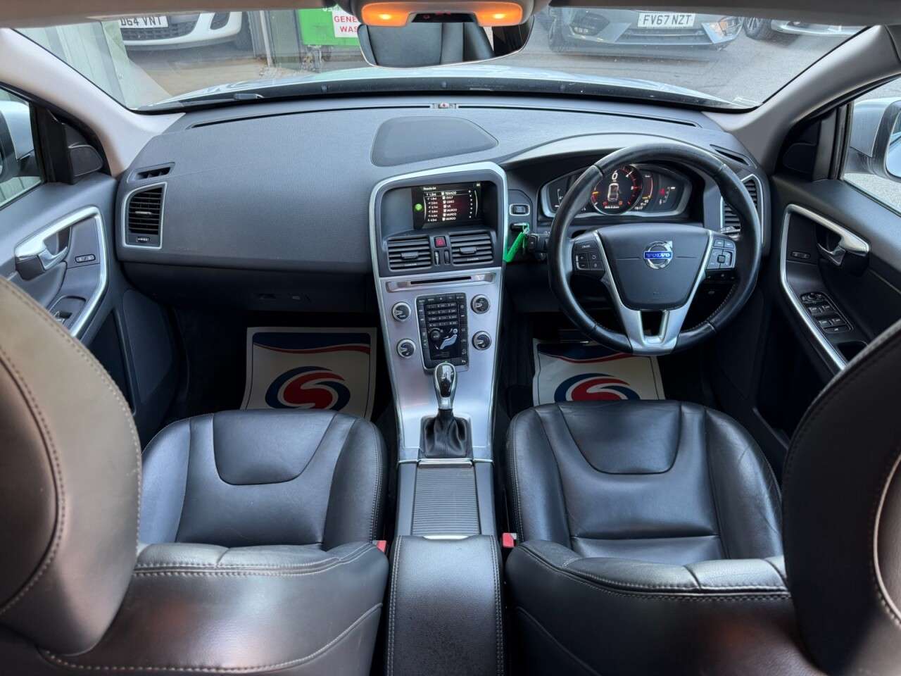 2016 VOLVO XC60 2016 VOLVO XC60