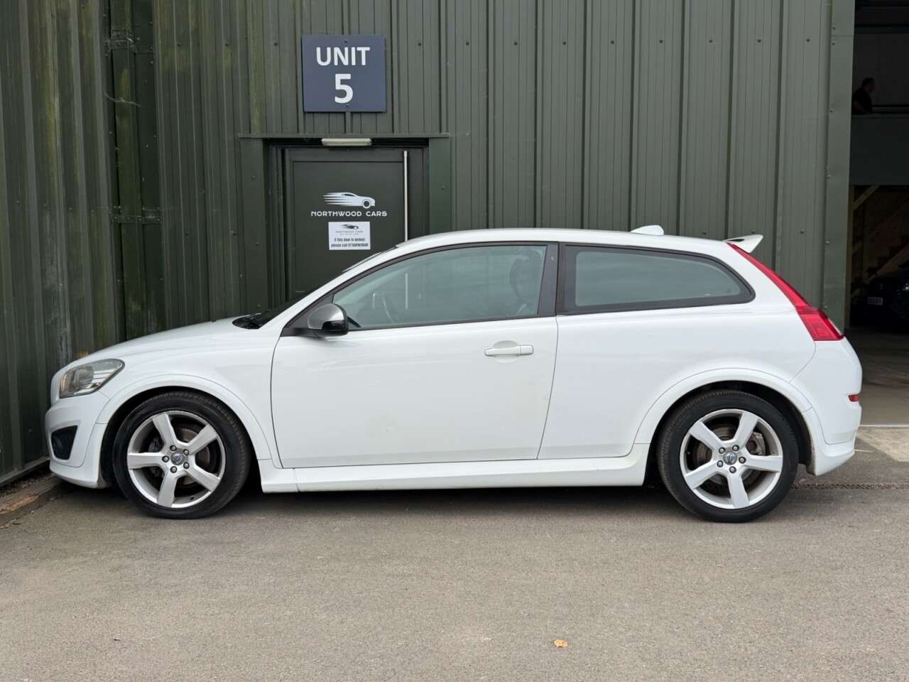 2012 VOLVO C30 2012 VOLVO C30
