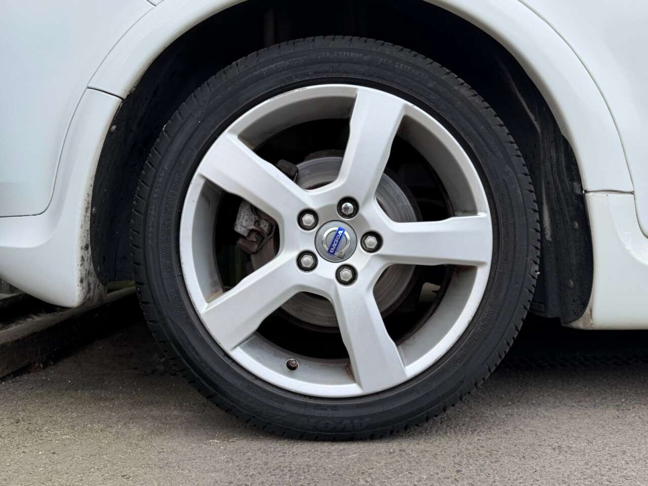 2012 VOLVO C30 2012 VOLVO C30