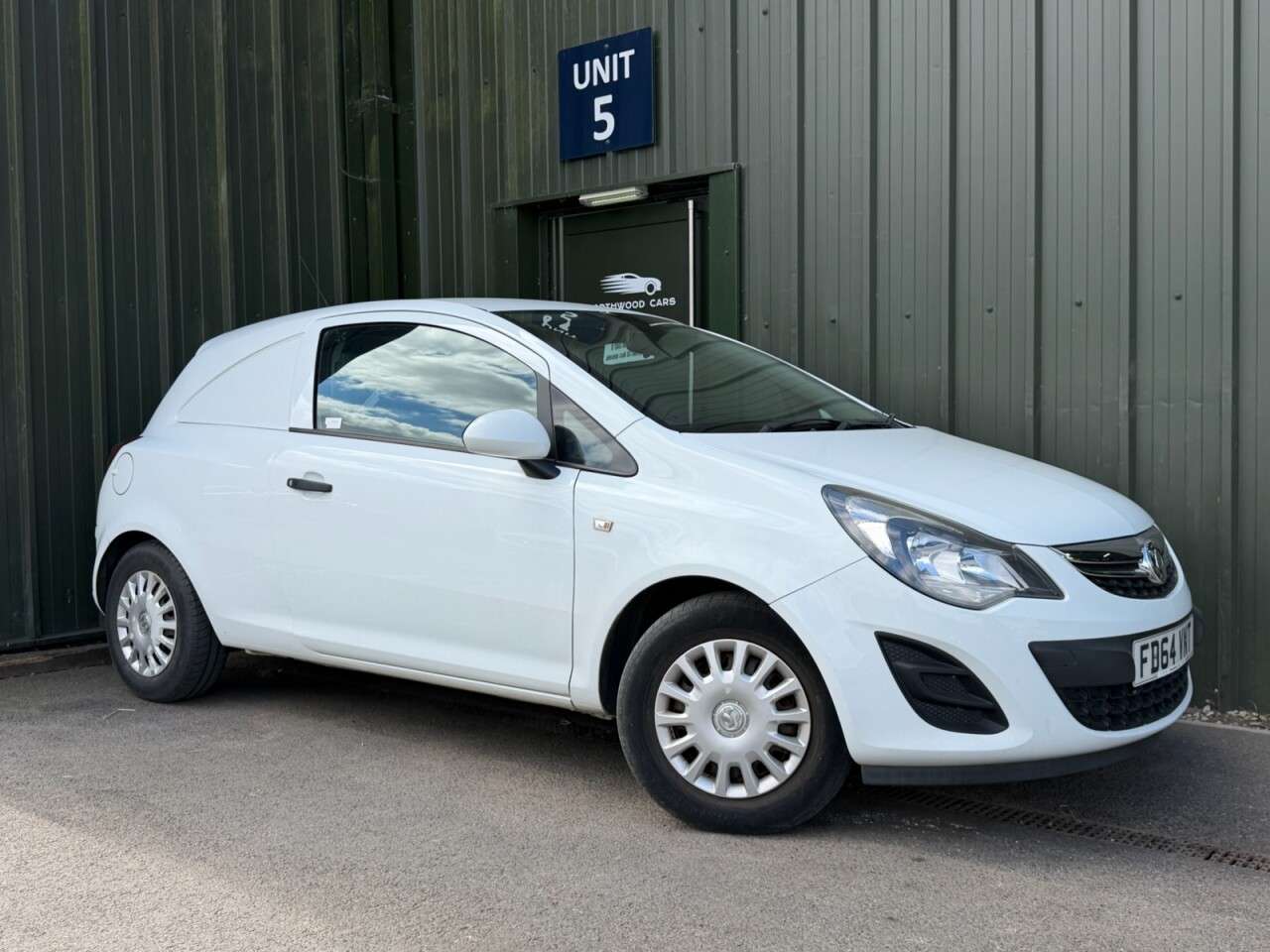 A 2014 VAUXHALL CORSA VAN 1.3 CDTi ecoFLEX 16v Car Derived Van 3dr Diesel Manual FWD L1 H1 (119 g/km, A 2014 VAUXHALL CORSA VAN 1.3 CDTi ecoFLEX 16v Car Derived Van 3dr Diesel Manual FWD L1 H1 (119 g/km,