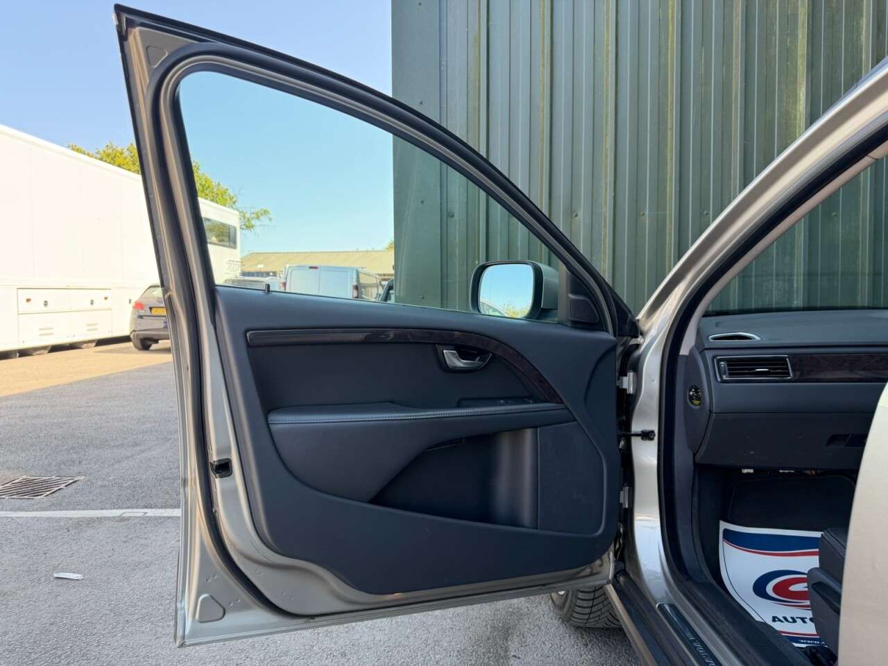 2015 VOLVO XC70 2015 VOLVO XC70