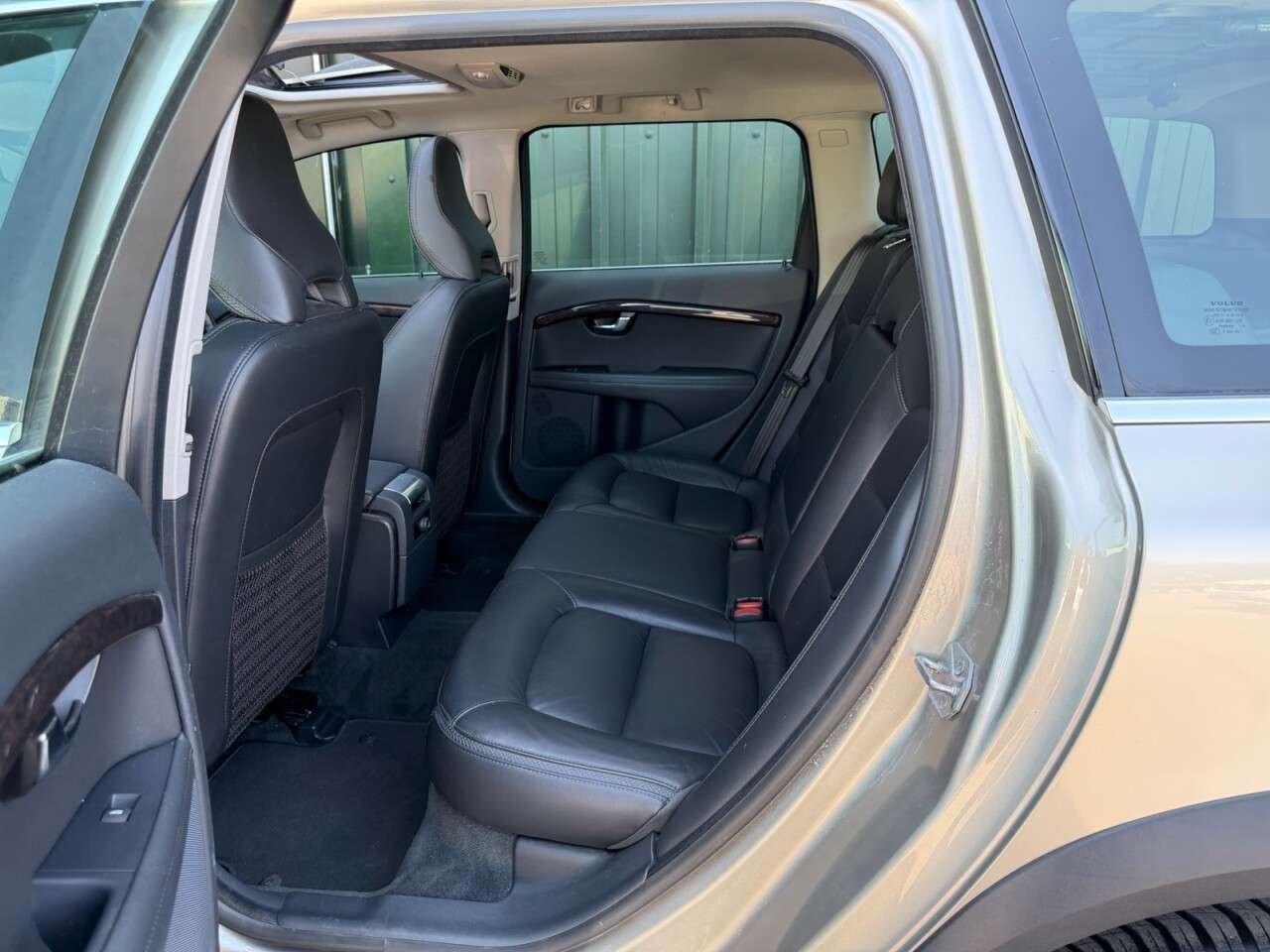 2015 VOLVO XC70 2015 VOLVO XC70
