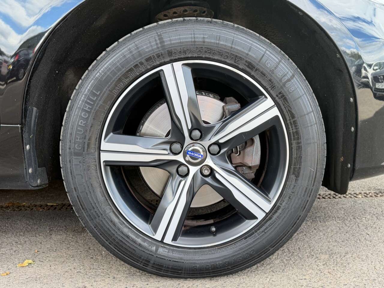 2017 VOLVO XC60 2017 VOLVO XC60