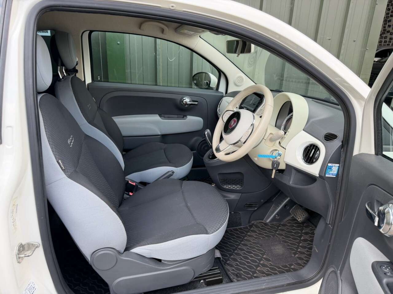 2016 FIAT 500 2016 FIAT 500