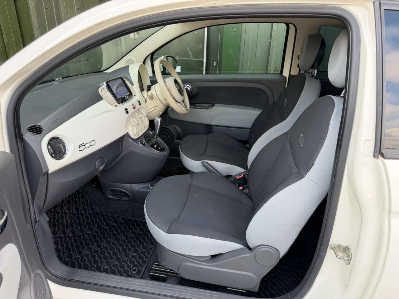 2016 FIAT 500 2016 FIAT 500