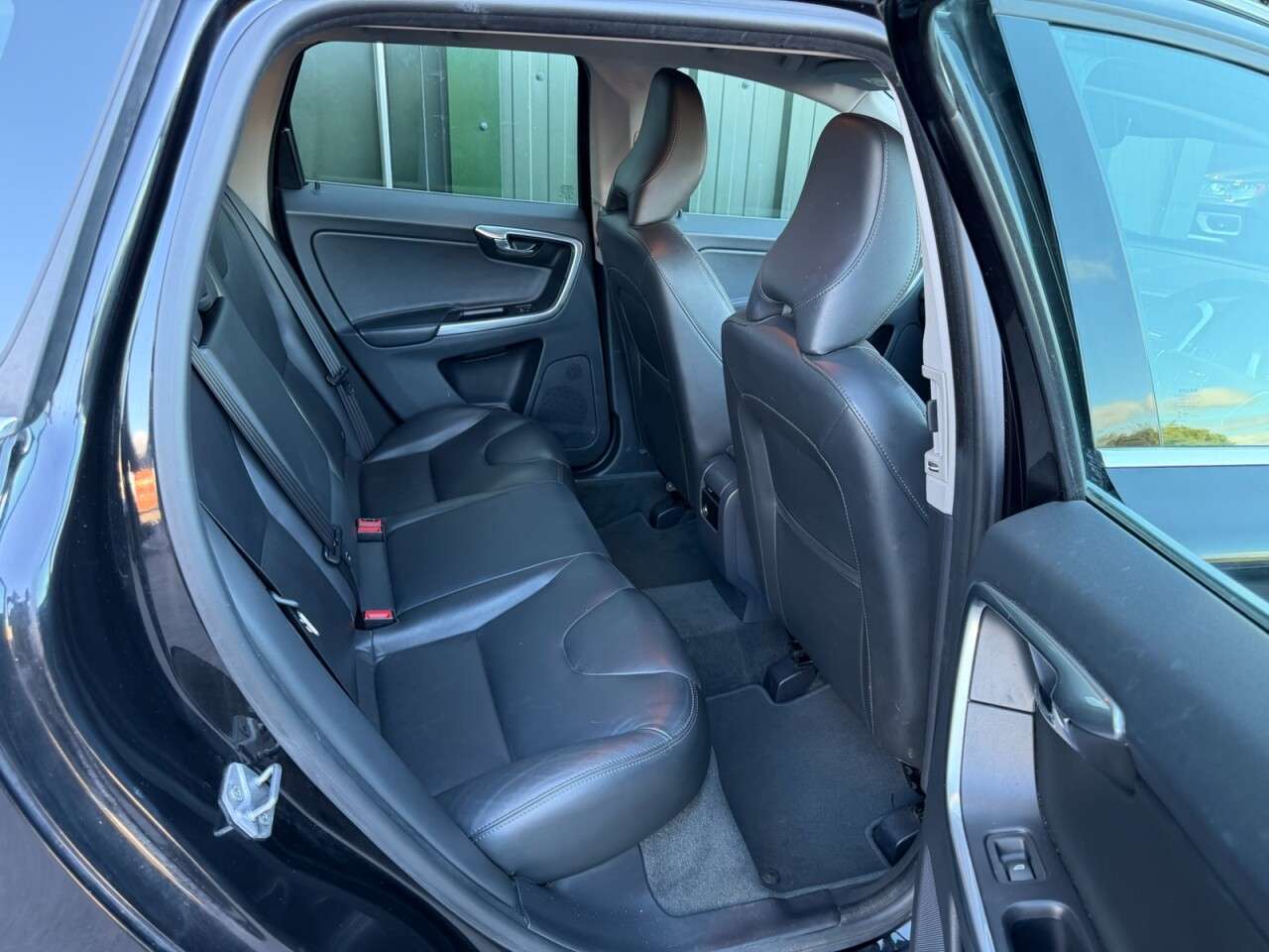 2016 VOLVO XC60 2016 VOLVO XC60