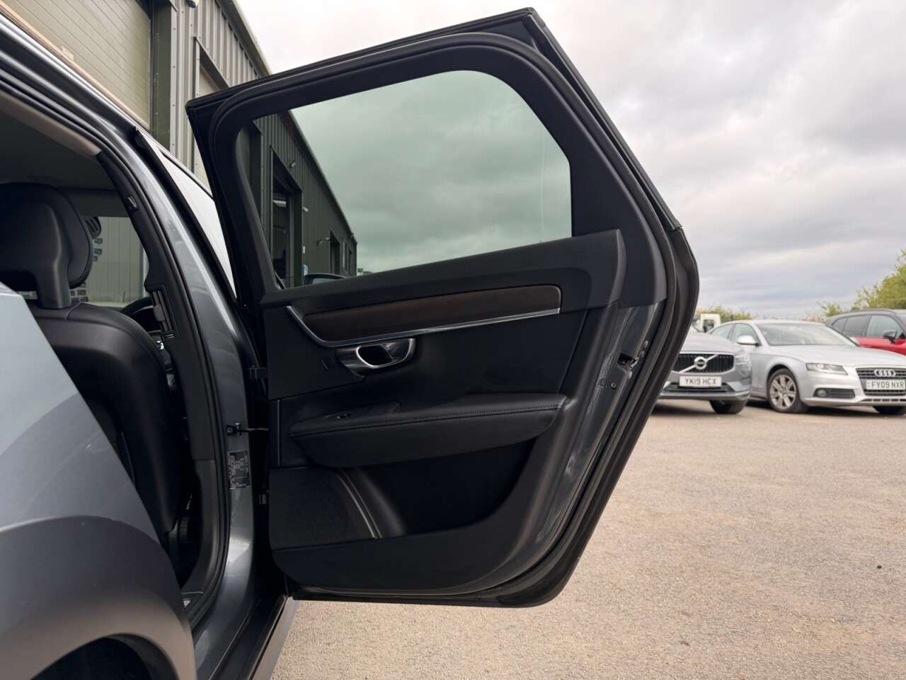 2017 VOLVO V90 CROSS COUNTRY 2017 VOLVO V90 CROSS COUNTRY